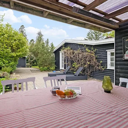 3 Bedroom Stunning In * Hornbaek